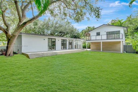 Villa ou maison à vendre à Biscayne Park, Floride: 5 chambres № 1347850 - photo 16