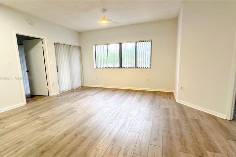 Copropriété à louer à Fort Lauderdale, Floride: 2 chambres, 79.71 m2 № 1347825 - photo 16