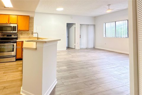 Copropriété à louer à Fort Lauderdale, Floride: 2 chambres, 79.71 m2 № 1347825 - photo 1