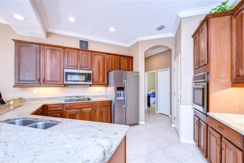 Villa ou maison à vendre à Brandon, Floride: 4 chambres, 245.35 m2 № 1144117 - photo 13