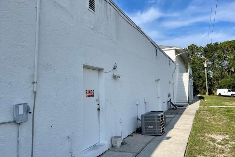 Commercial property in Port Charlotte, Florida 1105.54 sq.m. № 217147 - photo 16