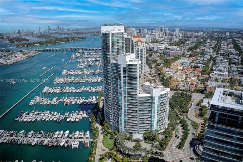 Condo in Miami Beach, Florida, 1 bedroom  № 866289 - photo 3