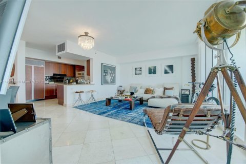 Condo in Miami Beach, Florida, 1 bedroom  № 866289 - photo 6