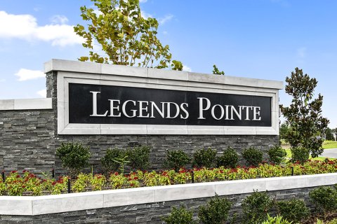 Townhouse in LEGENDS POINTE in Hudson, Florida 4 bedrooms, 238 sq.m. № 57563 - photo 5