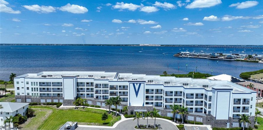 Condo à Punta Gorda, Floride, 2 chambres  № 1144264