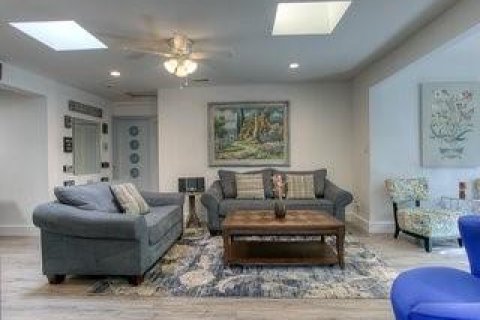 Casa en venta en Dania Beach, Florida, 5 dormitorios, 155.33 m2 № 1119918 - foto 17
