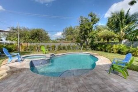 Casa en venta en Dania Beach, Florida, 5 dormitorios, 155.33 m2 № 1119918 - foto 27