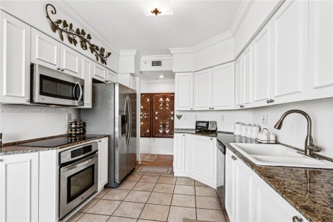 Copropriété à vendre à Aventura, Floride: 2 chambres, 149.57 m2 № 1292672 - photo 10