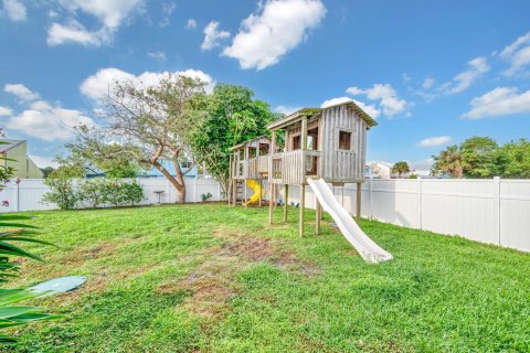 Villa ou maison à vendre à Hutchinson Island South, Floride: 3 chambres, 125.98 m2 № 1093729 - photo 11