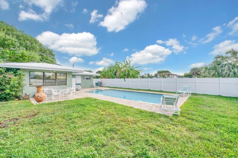 Villa ou maison à vendre à Hutchinson Island South, Floride: 3 chambres, 125.98 m2 № 1093729 - photo 15