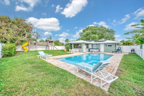 Villa ou maison à vendre à Hutchinson Island South, Floride: 3 chambres, 125.98 m2 № 1093729 - photo 14