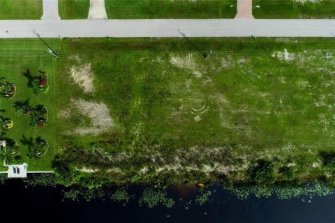 Купить земельный участок в Кейп-Корал, Флорида № 706451 - фото 14