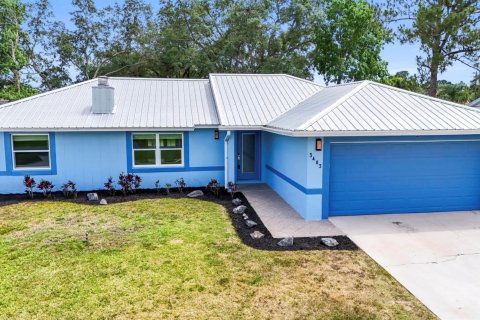 House in Cocoa, Florida 3 bedrooms, 160.26 sq.m. № 1154607 - photo 7