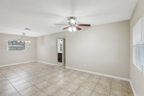 Casa en venta en Orlando, Florida, 3 dormitorios, 102.94 m2 № 1396624 - foto 5