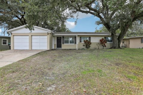 Villa ou maison à vendre à Orlando, Floride: 3 chambres, 102.94 m2 № 1396624 - photo 1