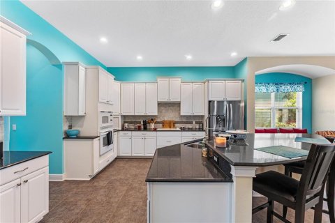 Villa ou maison à vendre à Orlando, Floride: 4 chambres, 333.89 m2 № 1396659 - photo 2