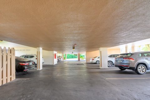 Copropriété à vendre à Pembroke Pines, Floride: 2 chambres, 107.77 m2 № 1348373 - photo 3