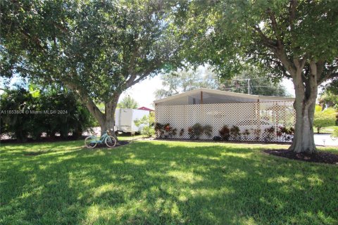 Villa ou maison à vendre à Buckhead Ridge, Floride: 2 chambres, 85.47 m2 № 1348376 - photo 2