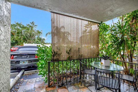 Condominio en venta en Wilton Manors, Florida, 2 dormitorios, 92.9 m2 № 934483 - foto 20