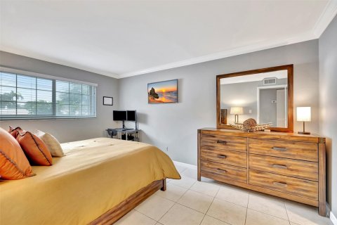 Condominio en venta en Wilton Manors, Florida, 2 dormitorios, 92.9 m2 № 934483 - foto 18