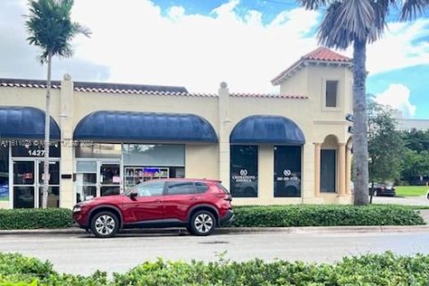 Propiedad comercial en venta en Coral Gables, Florida № 1238883 - foto 1