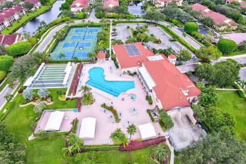 Condo in Boynton Beach, Florida, 3 bedrooms  № 1207702 - photo 1