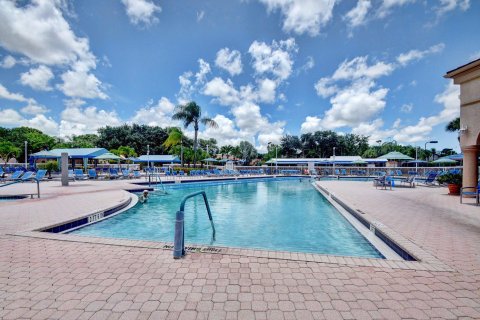 Condominio en venta en Boynton Beach, Florida, 3 dormitorios, 138.89 m2 № 1207702 - foto 27