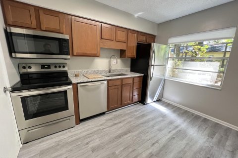 Appartement à louer à Jacksonville, Floride: 1 chambre, 60.39 m2 № 863042 - photo 3