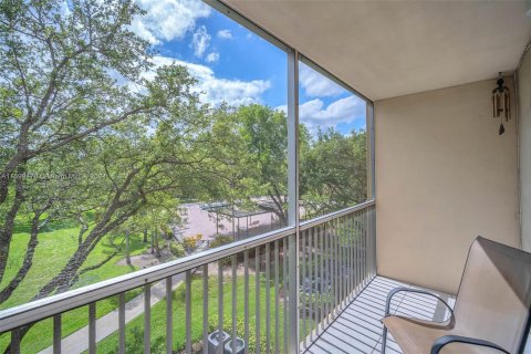 Copropriété à vendre à Pembroke Pines, Floride: 1 chambre, 47.75 m2 № 1217061 - photo 19