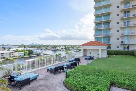 Condo in Fort Lauderdale, Florida, 1 bedroom  № 1325755 - photo 14