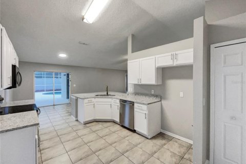 Villa ou maison à vendre à Kissimmee, Floride: 4 chambres, 140.47 m2 № 1334688 - photo 14