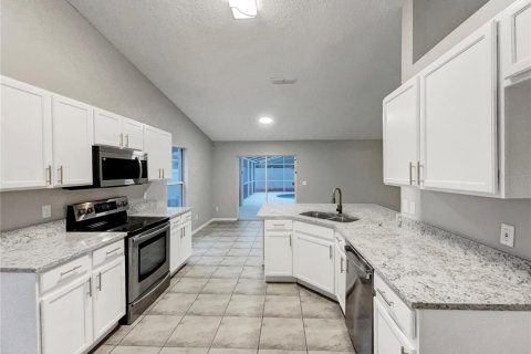 Casa en venta en Kissimmee, Florida, 4 dormitorios, 140.47 m2 № 1334688 - foto 15