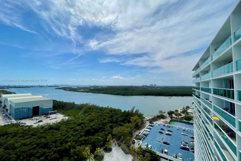 Condo in Sunny Isles Beach, Florida, 2 bedrooms  № 1099275 - photo 25