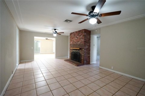 Casa en venta en Pinellas Park, Florida, 3 dormitorios, 196.02 m2 № 1326757 - foto 5