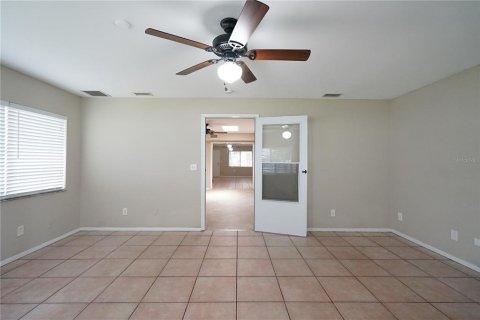 Casa en venta en Pinellas Park, Florida, 3 dormitorios, 196.02 m2 № 1326757 - foto 24