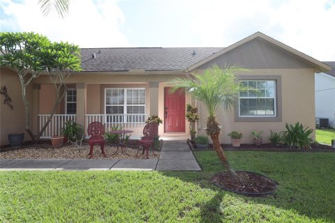 House in Kissimmee, Florida 4 bedrooms, 162.02 sq.m. № 1326720 - photo 16