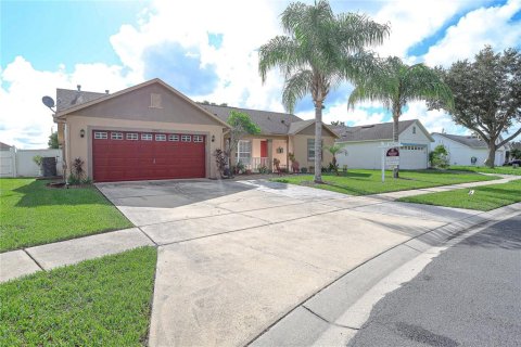 Casa en venta en Kissimmee, Florida, 4 dormitorios, 162.02 m2 № 1326720 - foto 15