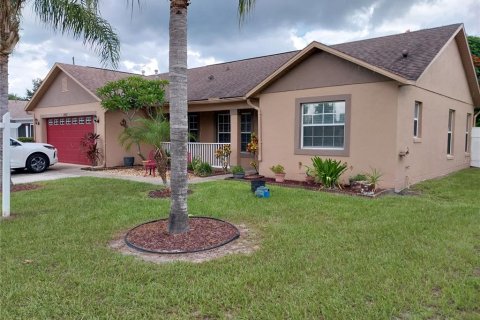 House in Kissimmee, Florida 4 bedrooms, 162.02 sq.m. № 1326720 - photo 2