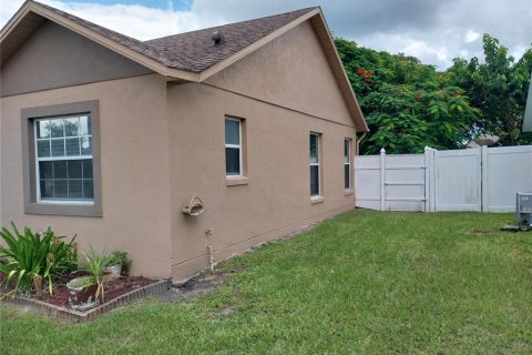 Casa en venta en Kissimmee, Florida, 4 dormitorios, 162.02 m2 № 1326720 - foto 12