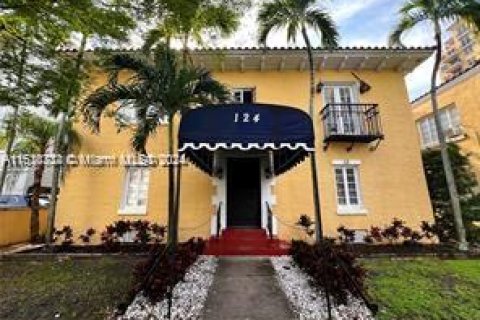 Condominio en venta en Coral Gables, Florida, 32.98 m2 № 1290826 - foto 2