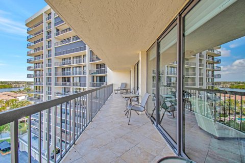 Condominio en venta en Highland Beach, Florida, 2 dormitorios, 139.35 m2 № 1142634 - foto 19
