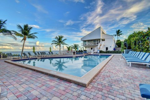 Condominio en venta en Highland Beach, Florida, 2 dormitorios, 139.35 m2 № 1142634 - foto 4