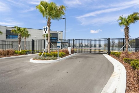 Immobilier commercial à vendre à Tampa, Floride: 266.63 m2 № 1358416 - photo 7