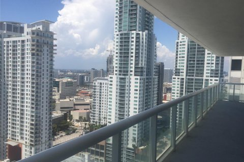 Condo in Miami, Florida, 2 bedrooms  № 1128113 - photo 10