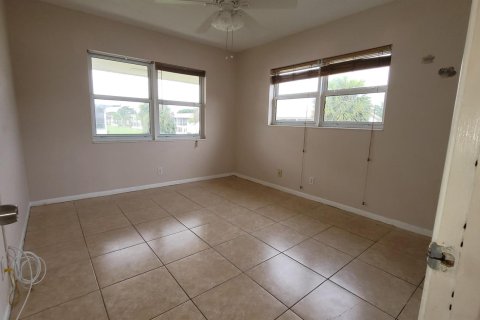 Copropriété à vendre à West Palm Beach, Floride: 2 chambres, 74.14 m2 № 947938 - photo 29