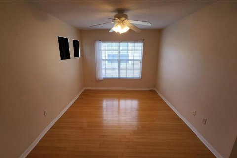 Touwnhouse à vendre à Tampa, Floride: 3 chambres, 174.84 m2 № 1278384 - photo 30