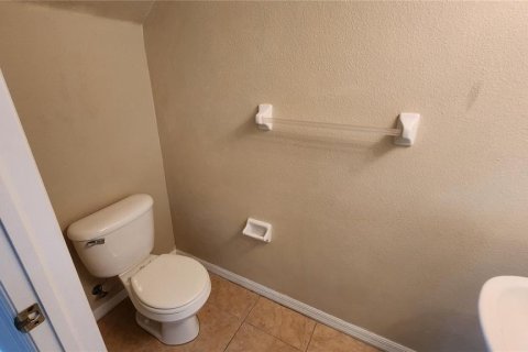 Townhouse in Tampa, Florida 3 bedrooms, 174.84 sq.m. № 1278384 - photo 10