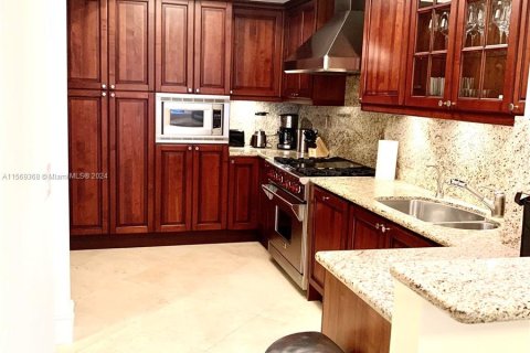 Condo in Sunny Isles Beach, Florida, 3 bedrooms  № 1119309 - photo 7