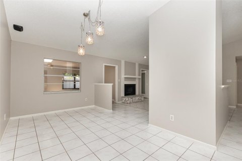 Casa en venta en Orlando, Florida, 4 dormitorios, 190.26 m2 № 1131885 - foto 8