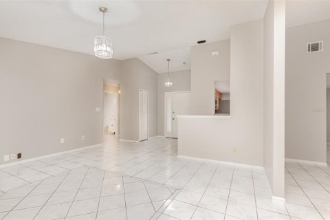 Casa en venta en Orlando, Florida, 4 dormitorios, 190.26 m2 № 1131885 - foto 6